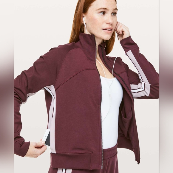 Lululemon Cover Your Tracks Jacket Full Zip & Pockets In Cassis Burgundy - Picture 1 of 10